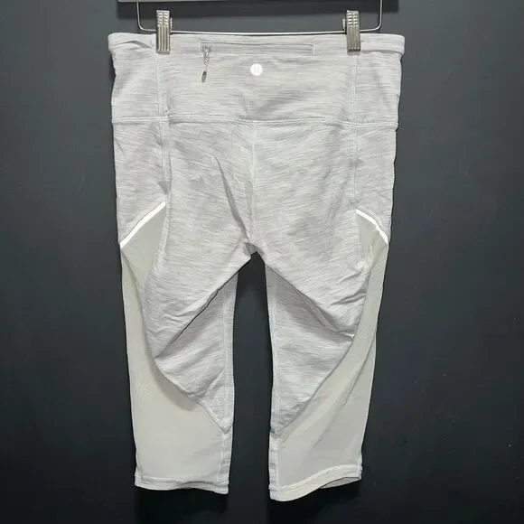Lululemon Run With The Sun Crop Womens Leggings 8 Gray White Stripe Mesh - Picture 8 of 9